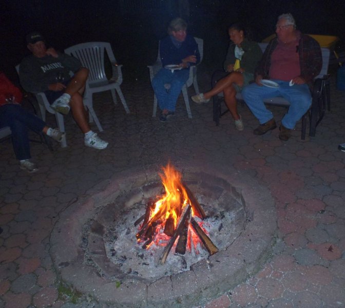 FT-958 fire pit
